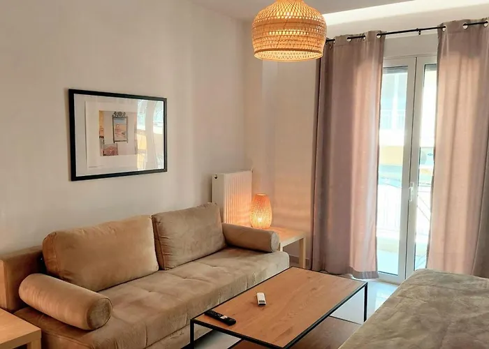 Wonderful Apartment In Acropolis