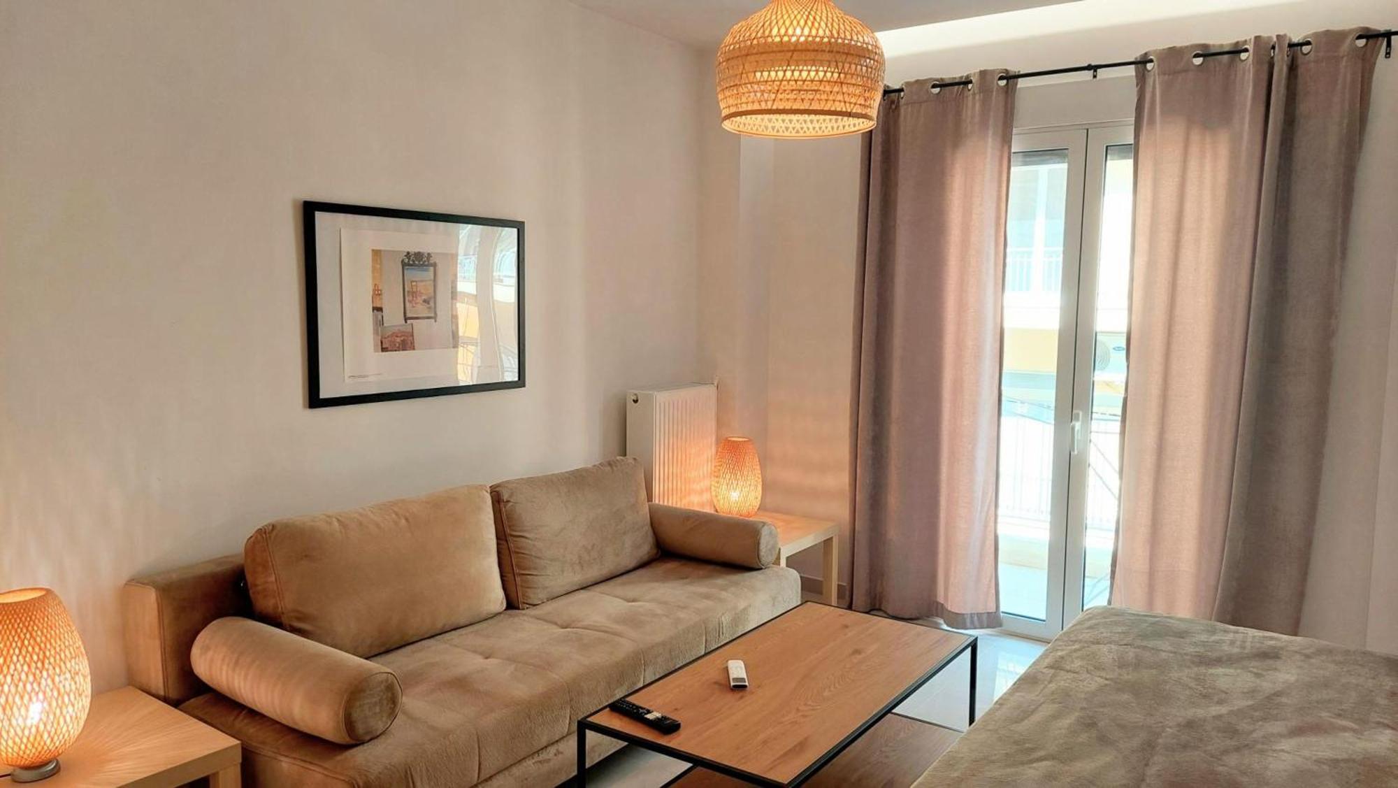 Wonderful In Acropolis Apartment